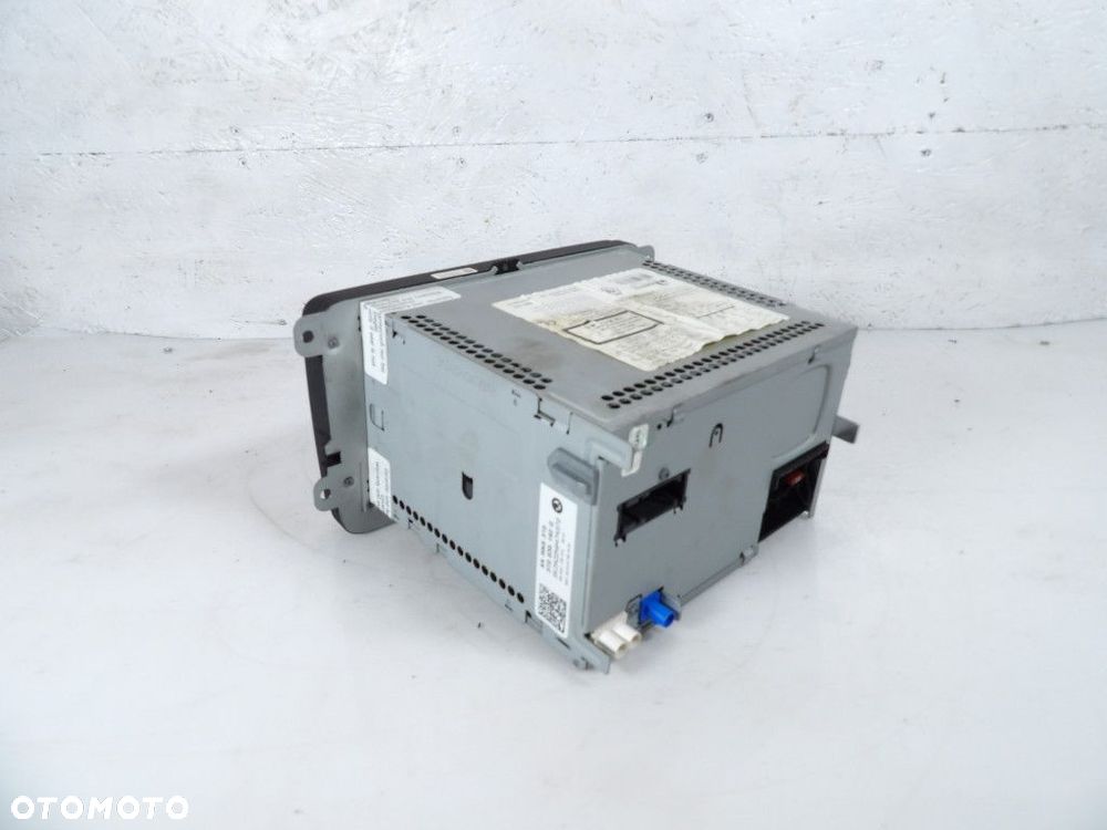SKODA SUPERB II LIFT RADIO 3T0035192Q - 2