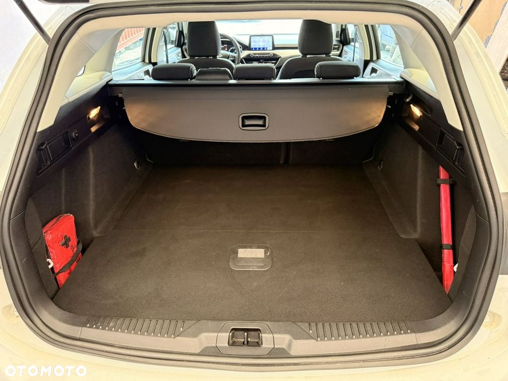 Ford Focus 1.5 EcoBlue Start-Stopp-System COOL&CONNECT - 29
