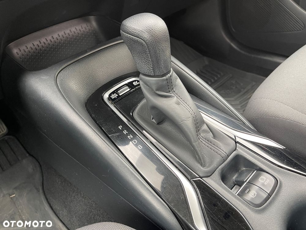 Toyota Corolla 1.8 Hybrid Active - 17