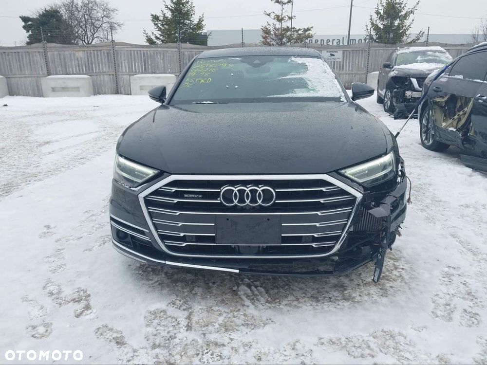Audi A8 - 2