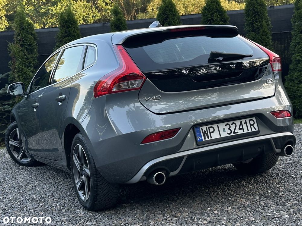Volvo V40 D2 Drive-E R-Design Kinetic - 8
