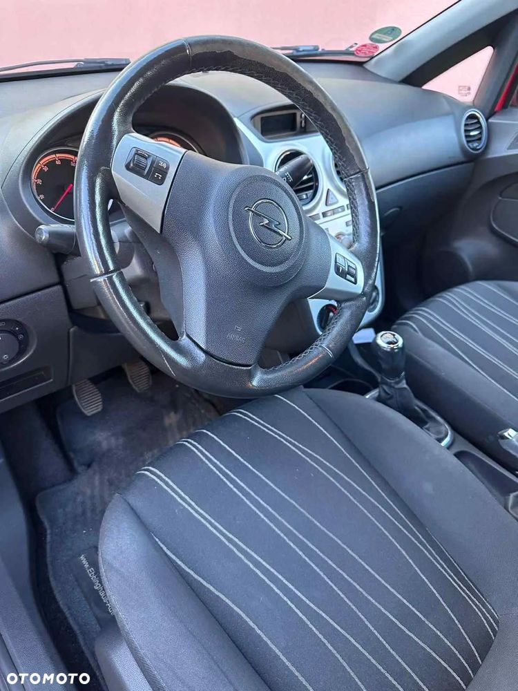 Opel Corsa - 8