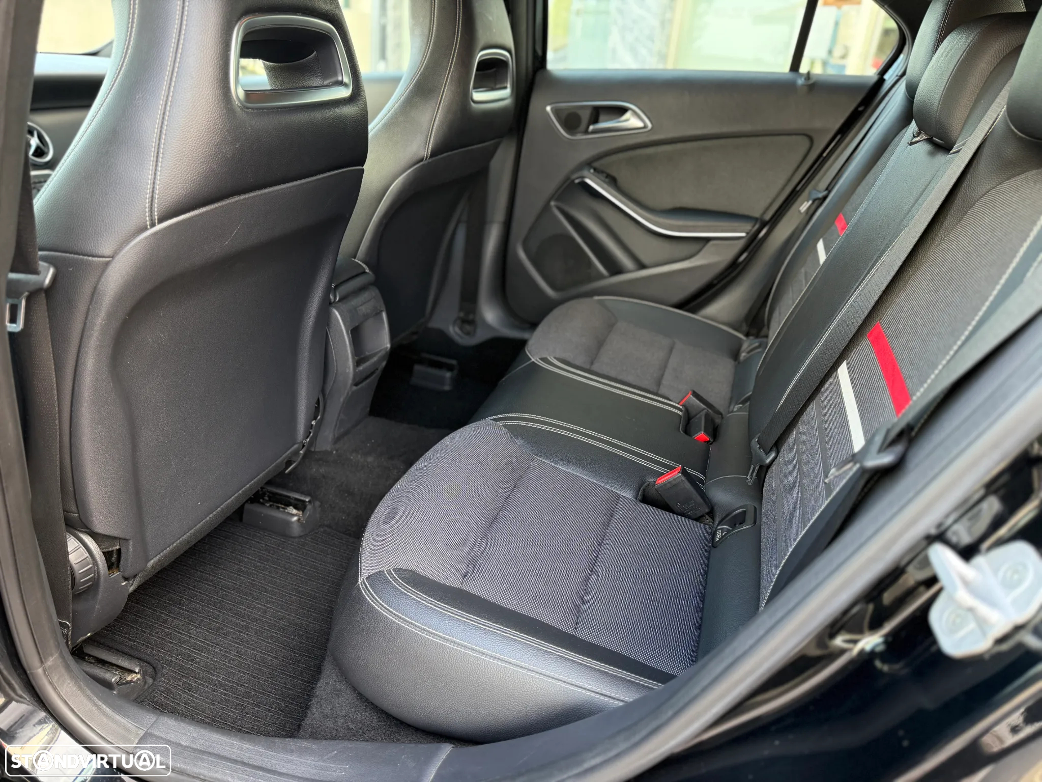 Mercedes-Benz A 180 CDi BlueEfficiency Aut. - 19