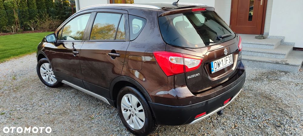Suzuki SX4 S-Cross 1.6 VVT 4x2 Comfort - 4