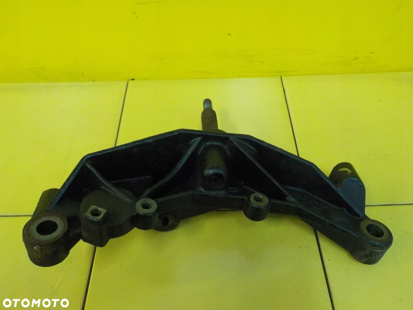 VIVARO TRAFIC PRIMASTAR 2.0 DCI 10r lapa podpora skrzyni 8200404278 - 2