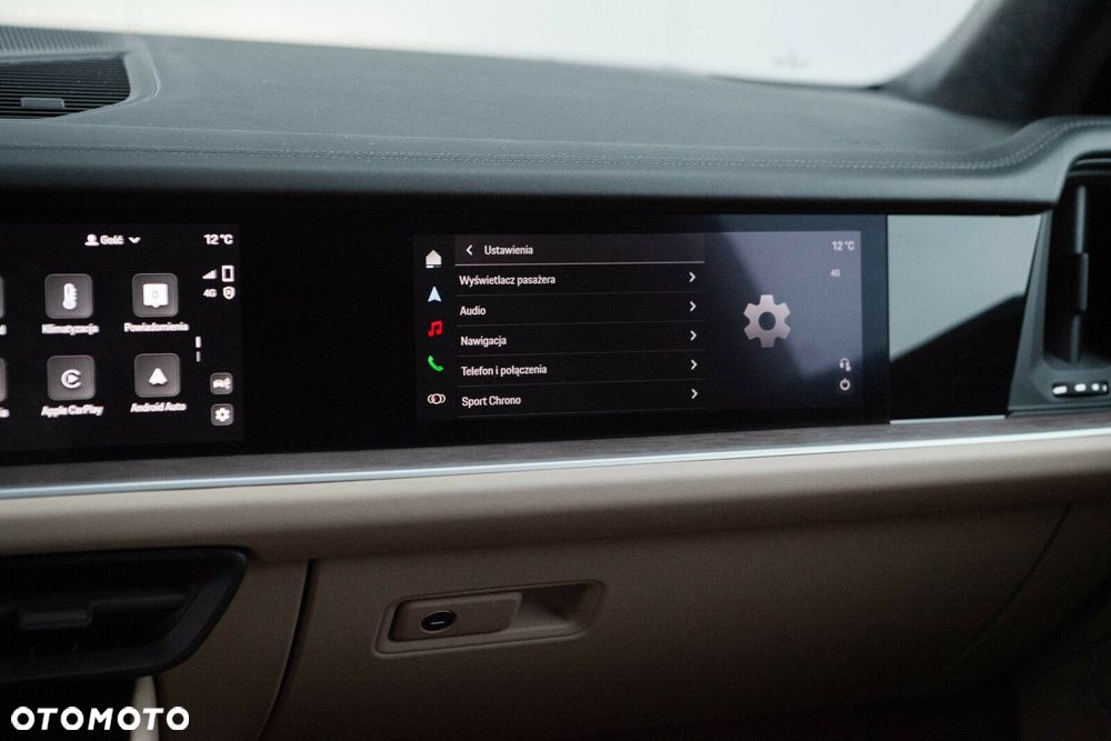 Porsche Cayenne - 36