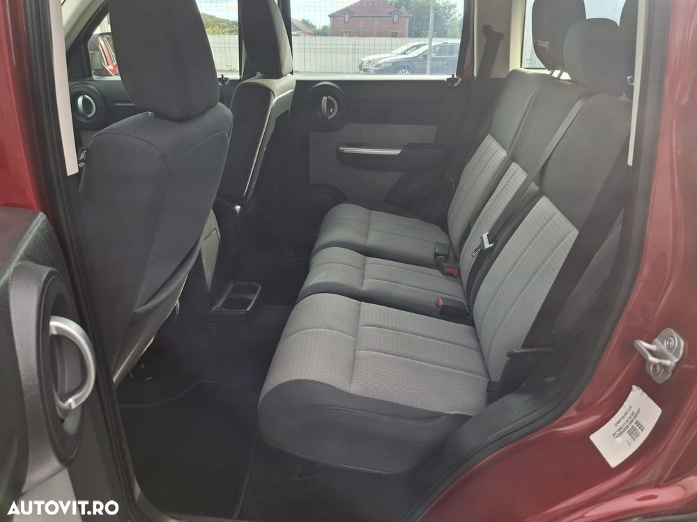 Dodge Nitro 2009 photo 5