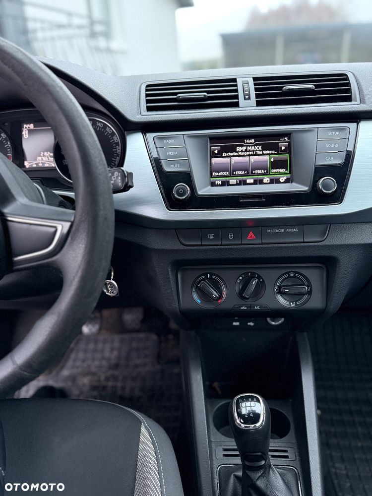 Skoda Fabia - 8