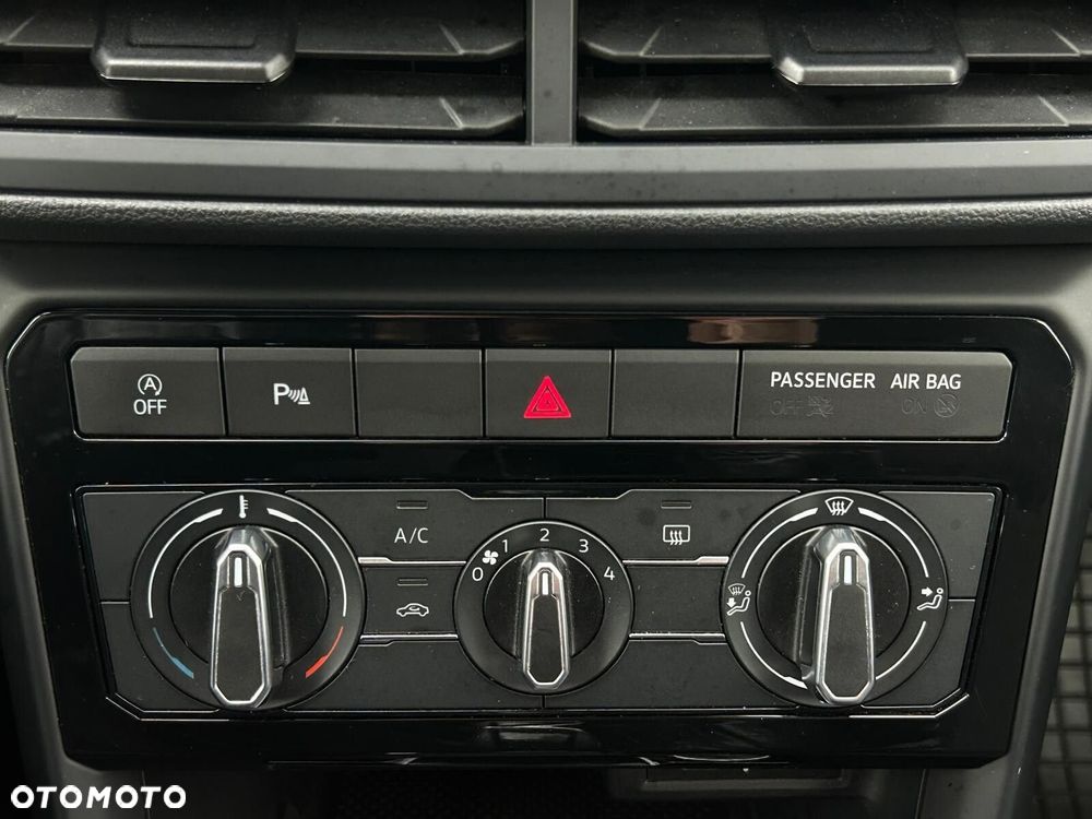 Volkswagen T-Cross 1.5 TSI ACT Life DSG - 25