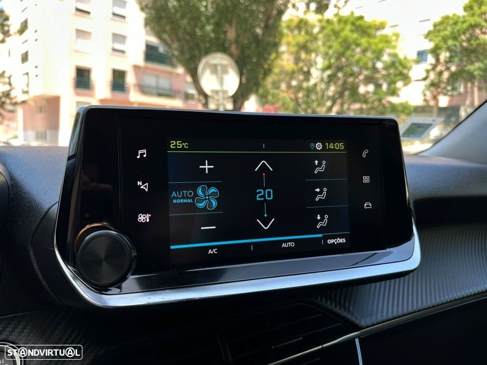 Peugeot e-2008 50 kWh Allure Pack - 9