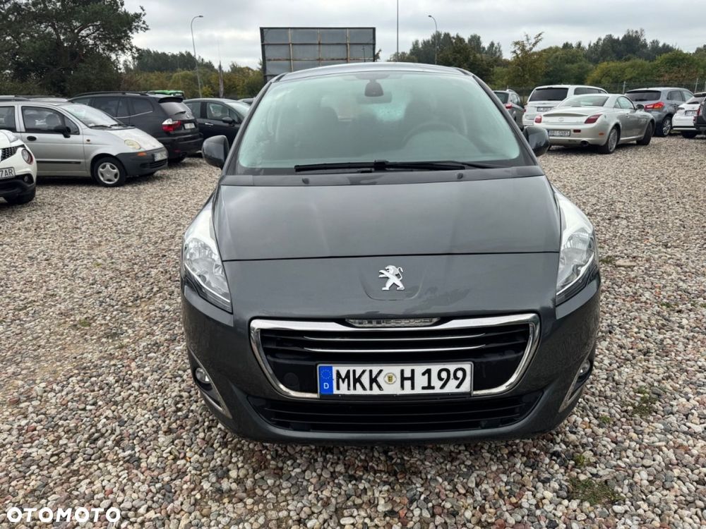 Peugeot 5008 - 4