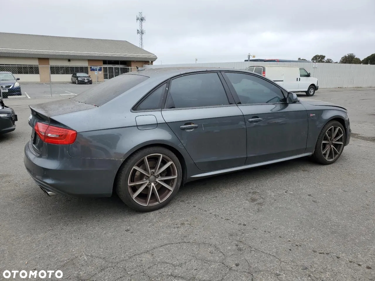 Audi S4 - 4