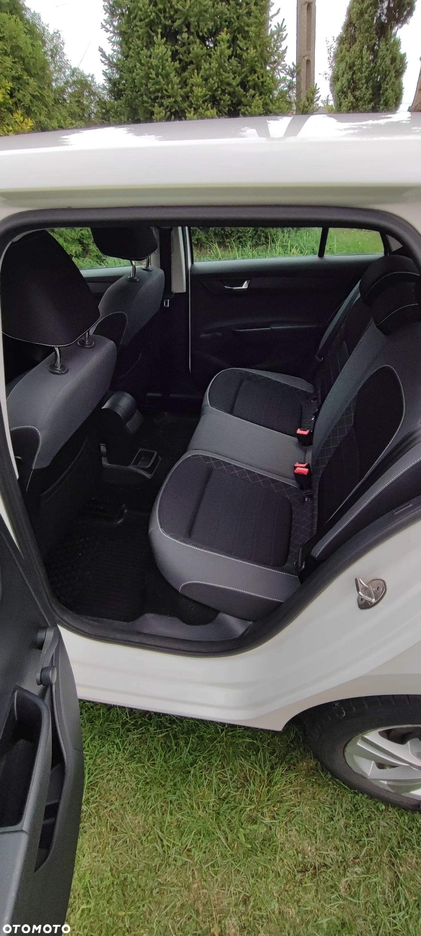 Skoda Fabia 1.0 TSI Ambition - 11