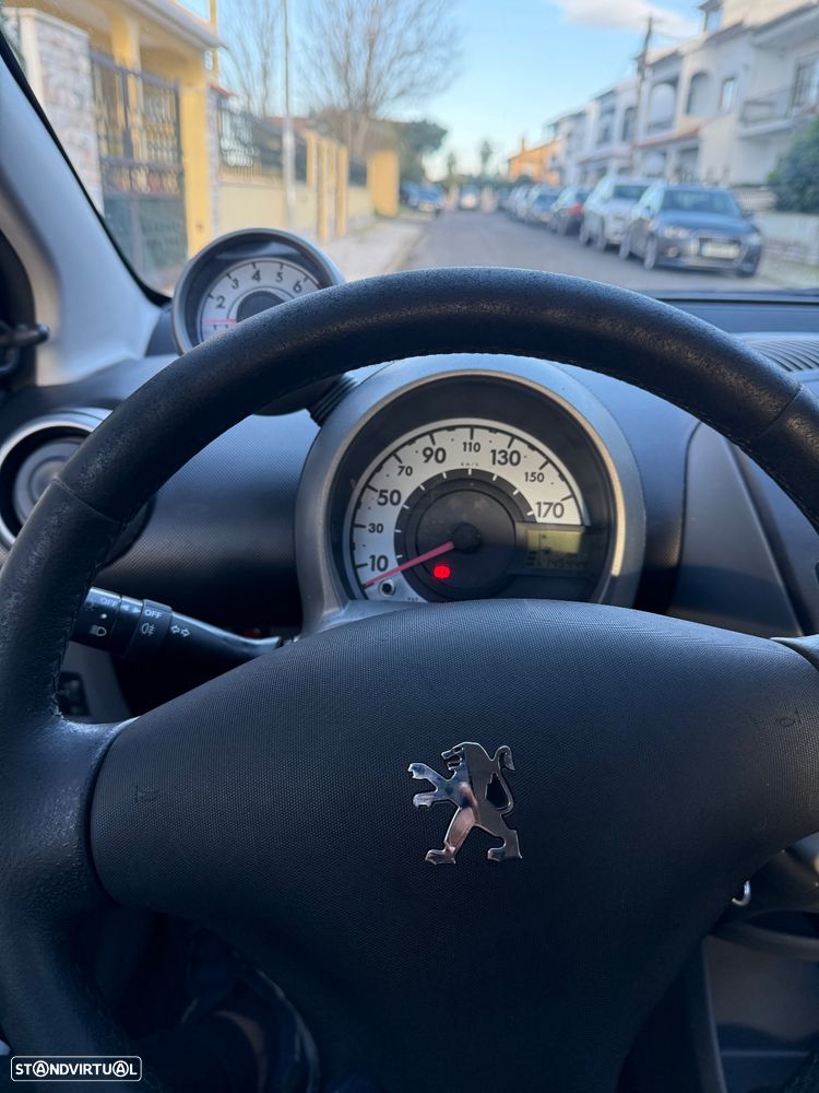 Peugeot 107 1.0 Black&Silver E5 - 26