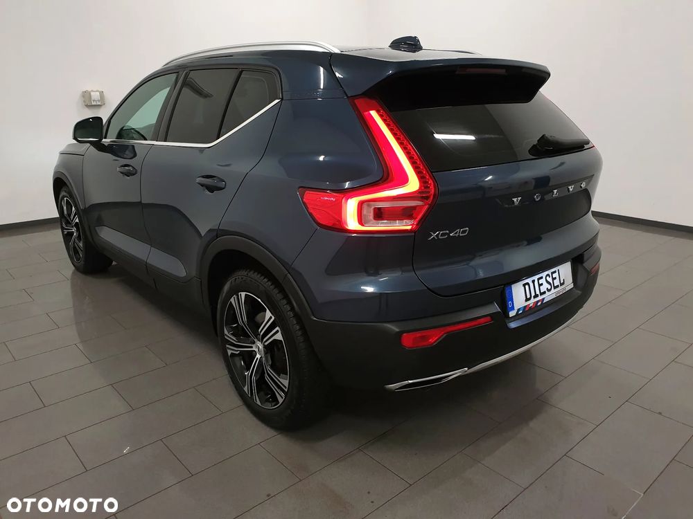 Volvo XC 40 D3 AWD Inscription - 4