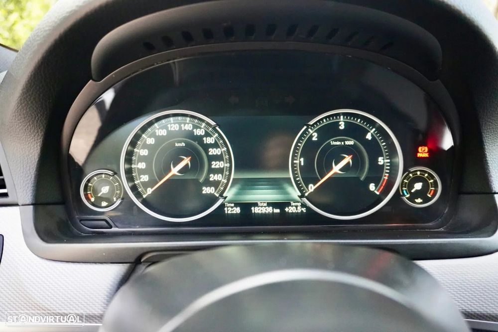 BMW 525 d Pack M Auto - 18