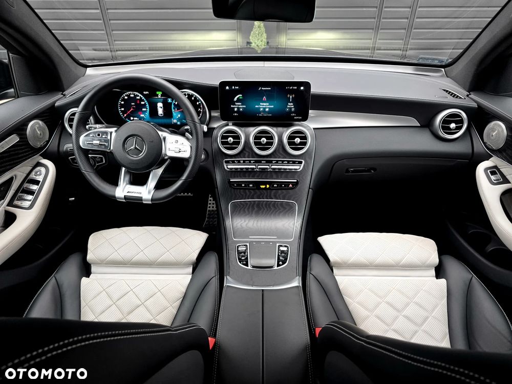 Mercedes-Benz GLC - 19