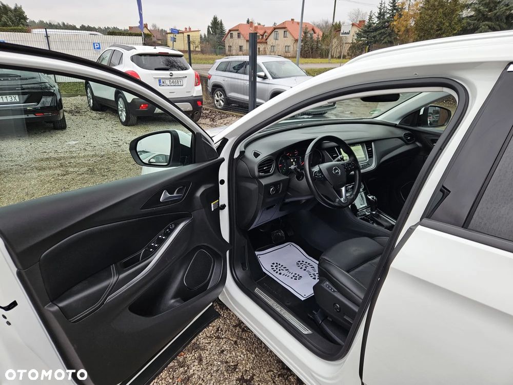 Opel Grandland X 1.6 Start/Stop Automatik Business INNOVATION - 16