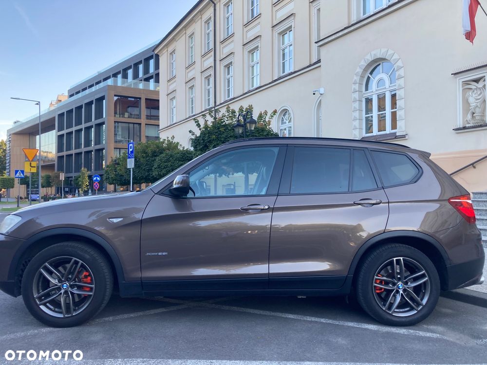 BMW X3 xDrive28i - 9