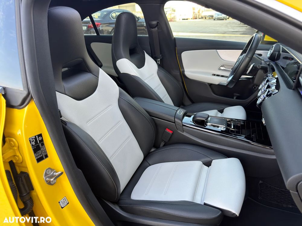 Mercedes-Benz CLA 200 - 11