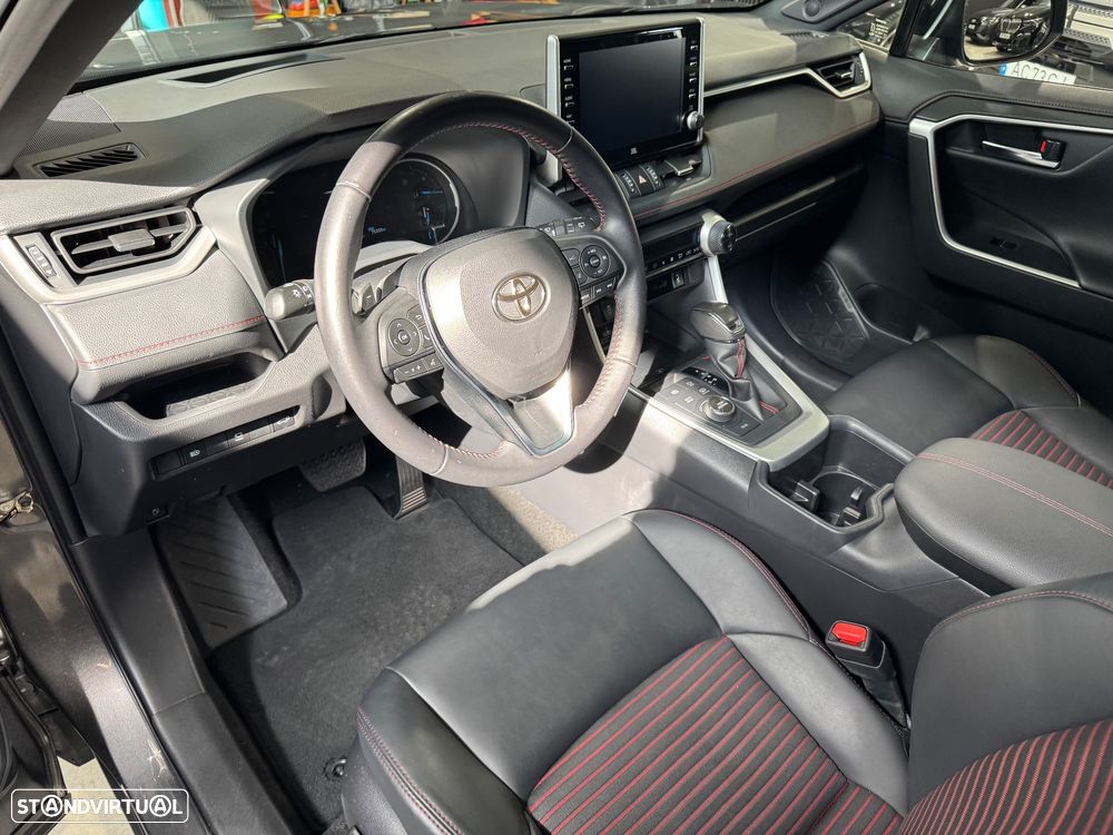 Toyota RAV4 2.5 HDF Plug-in Square Co.AWD-i - 25