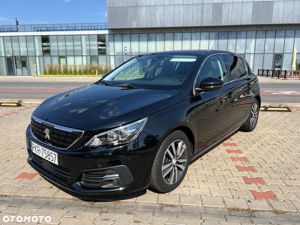 Peugeot 308 - 1