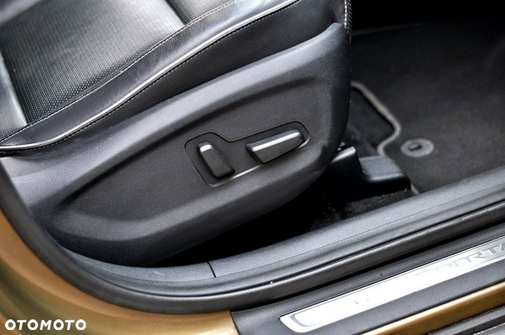 Kia Sportage 2.0 CRDI 4WD Automatik Dream-Team Edition - 12