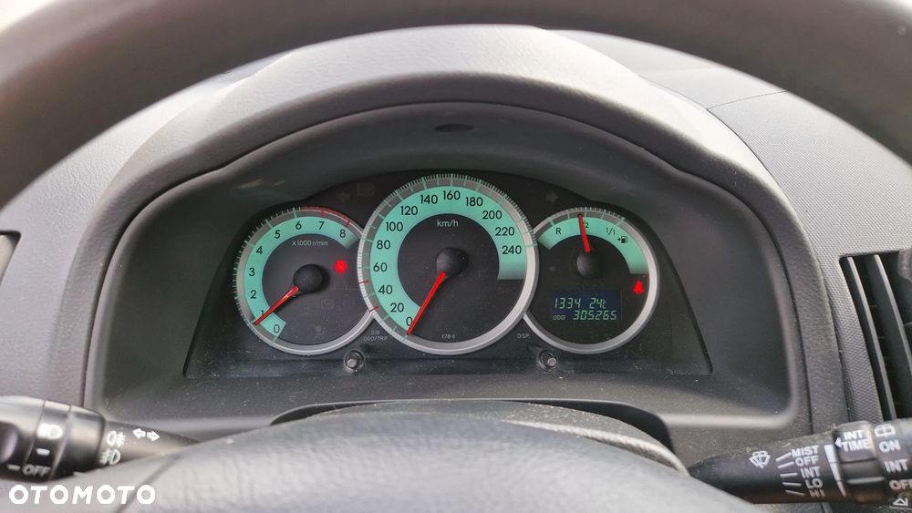 Toyota Corolla Verso 1.8 Sol 7os - 7