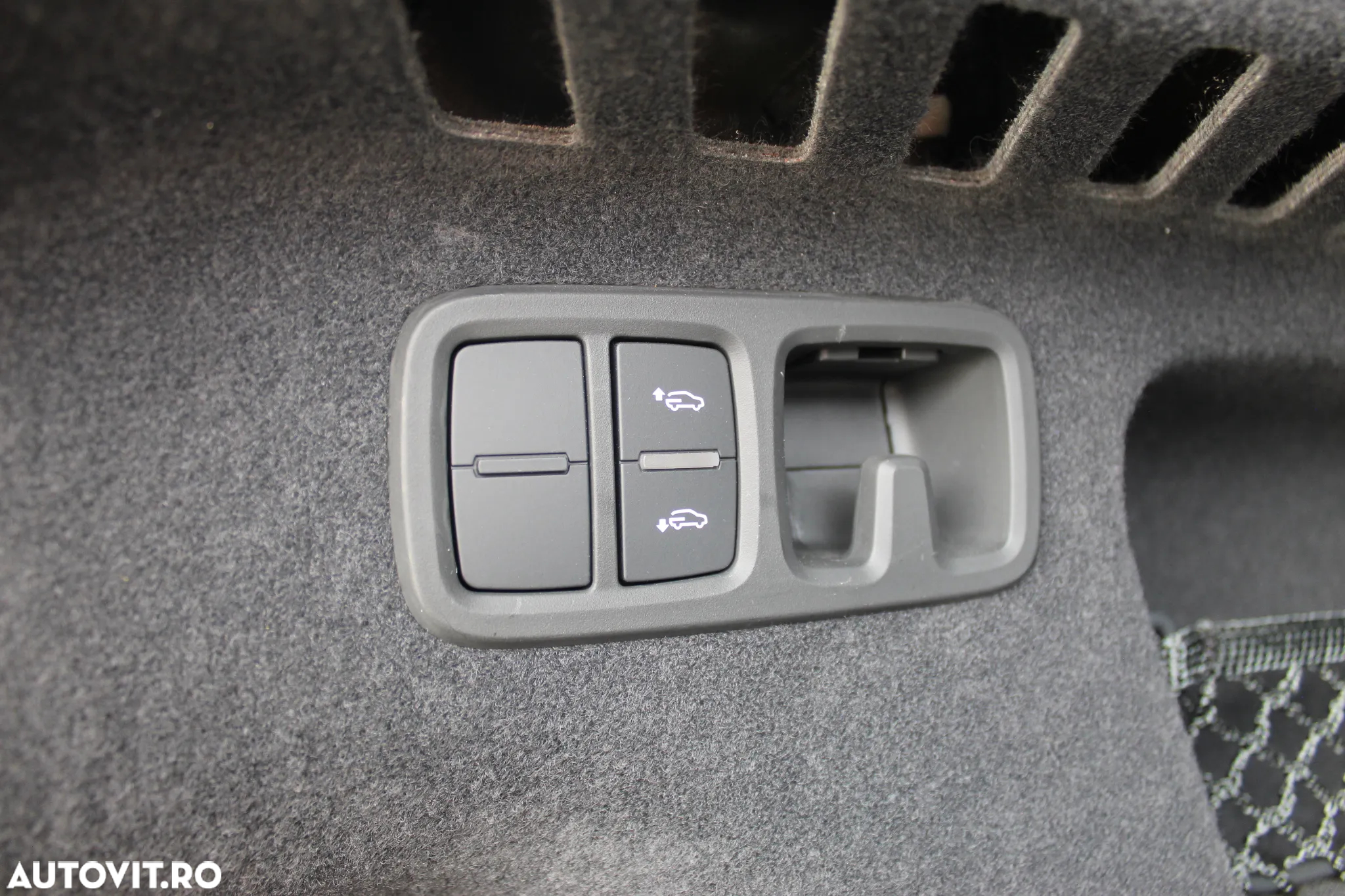 Audi SQ8 4.0 TFSI quattro Tiptronic - 37