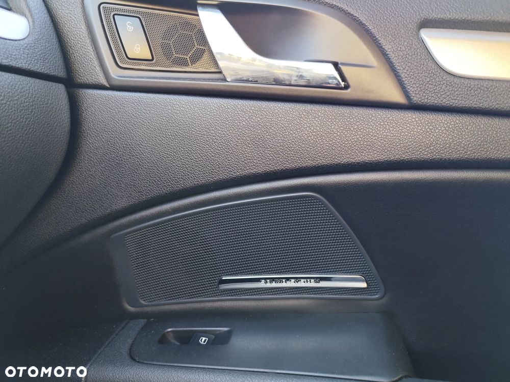 Skoda Superb 2.0 TDI Elegance DSG - 16