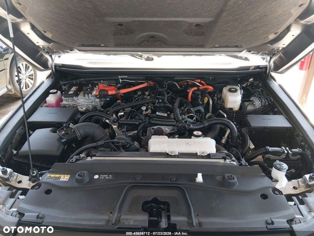 Toyota Land Cruiser - 9