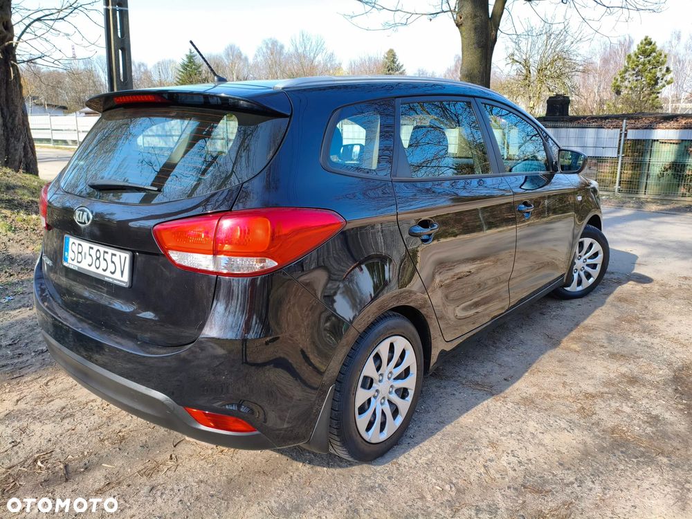 Kia Carens 1.6 GDI L - 3