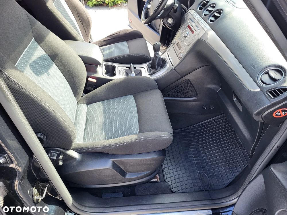 Ford S-Max 2.0 FF Trend - 16