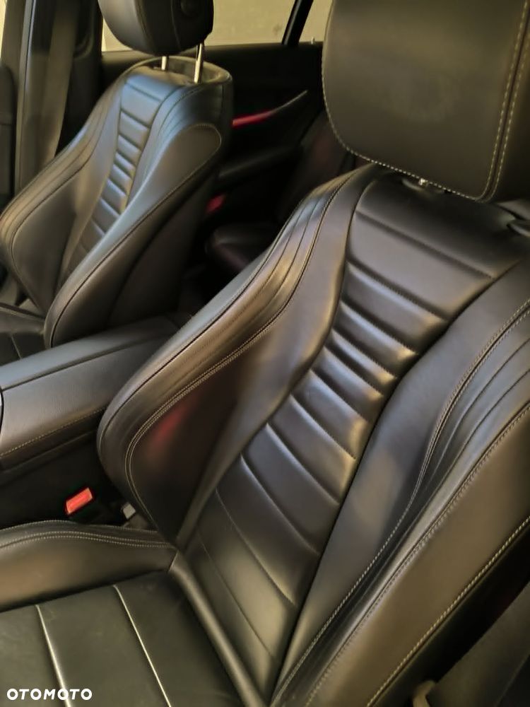 Mercedes-Benz Klasa E 220 d 9G-TRONIC - 8
