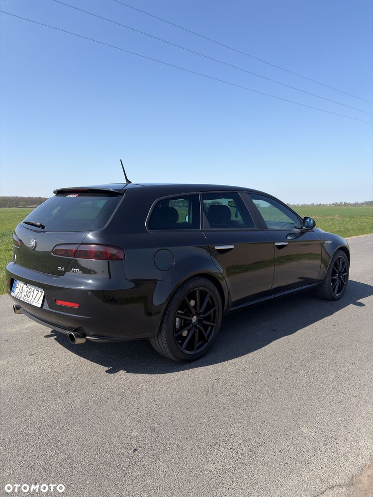 Alfa Romeo 159 - 5