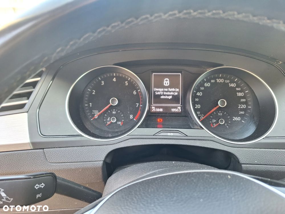 Volkswagen Passat 1.4 TSI BMT Comfortline - 2