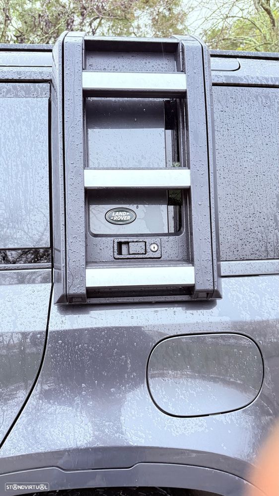 Land Rover Defender 2.0 P400e 110 AWD X-Dynamic SE - 10