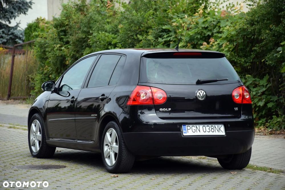 Volkswagen Golf 1.6 United - 8