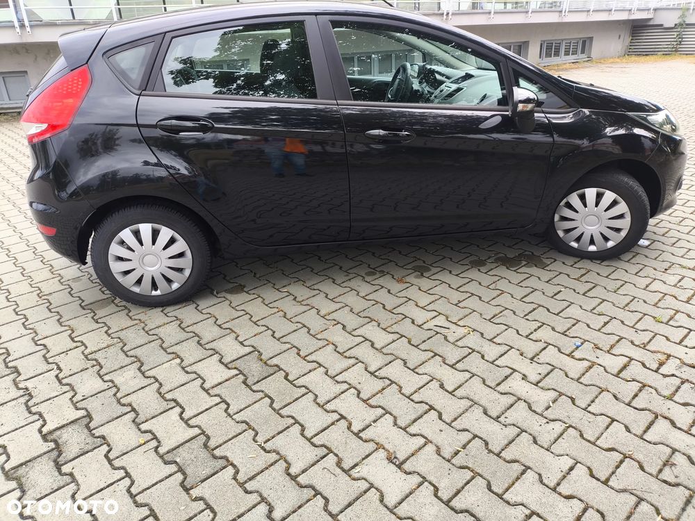 Ford Fiesta 1.25 Champions Edition - 11