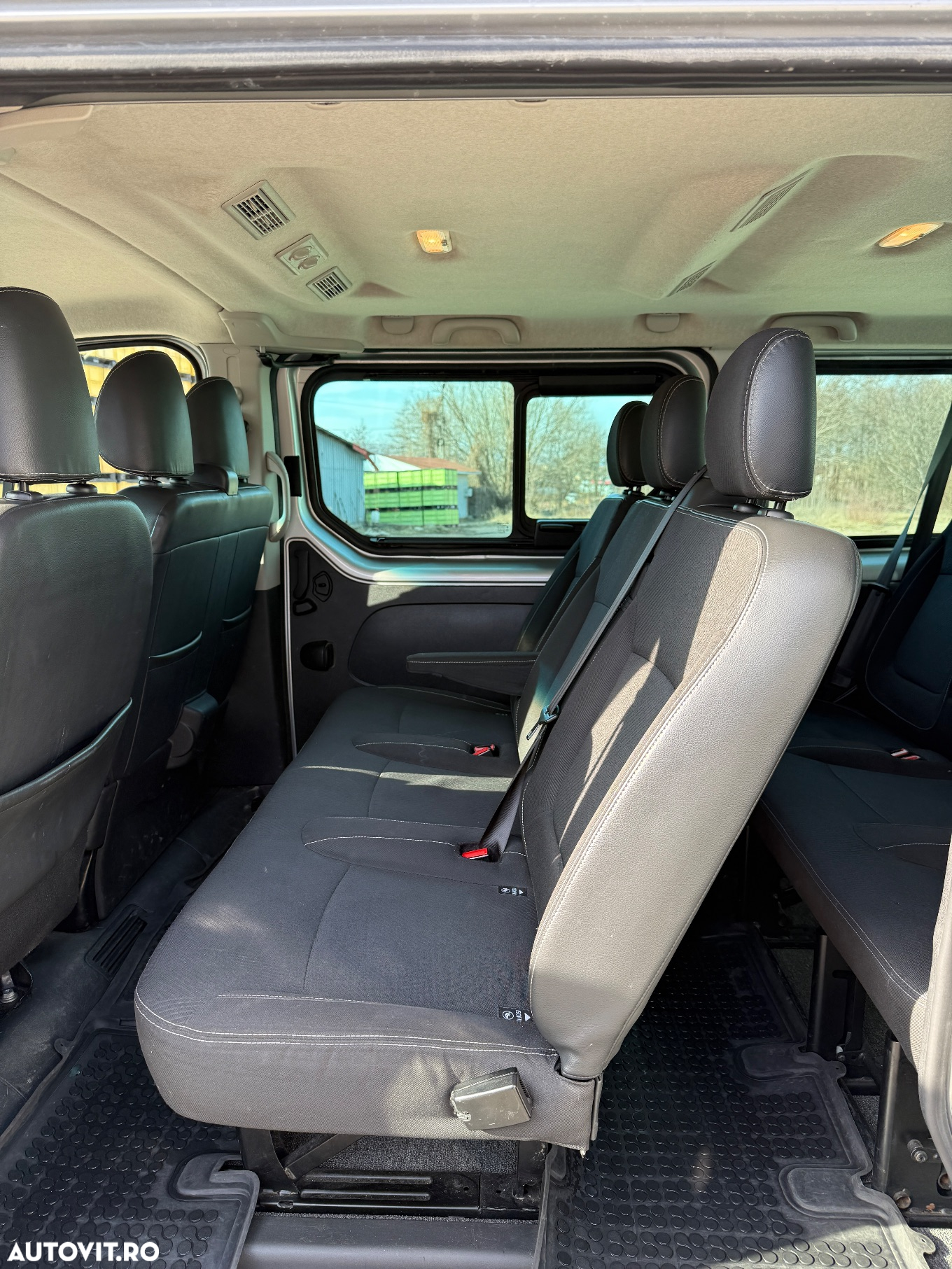 Renault Trafic Combi L2H1 1.6 dCi TT 120 7+1 Expression - 12