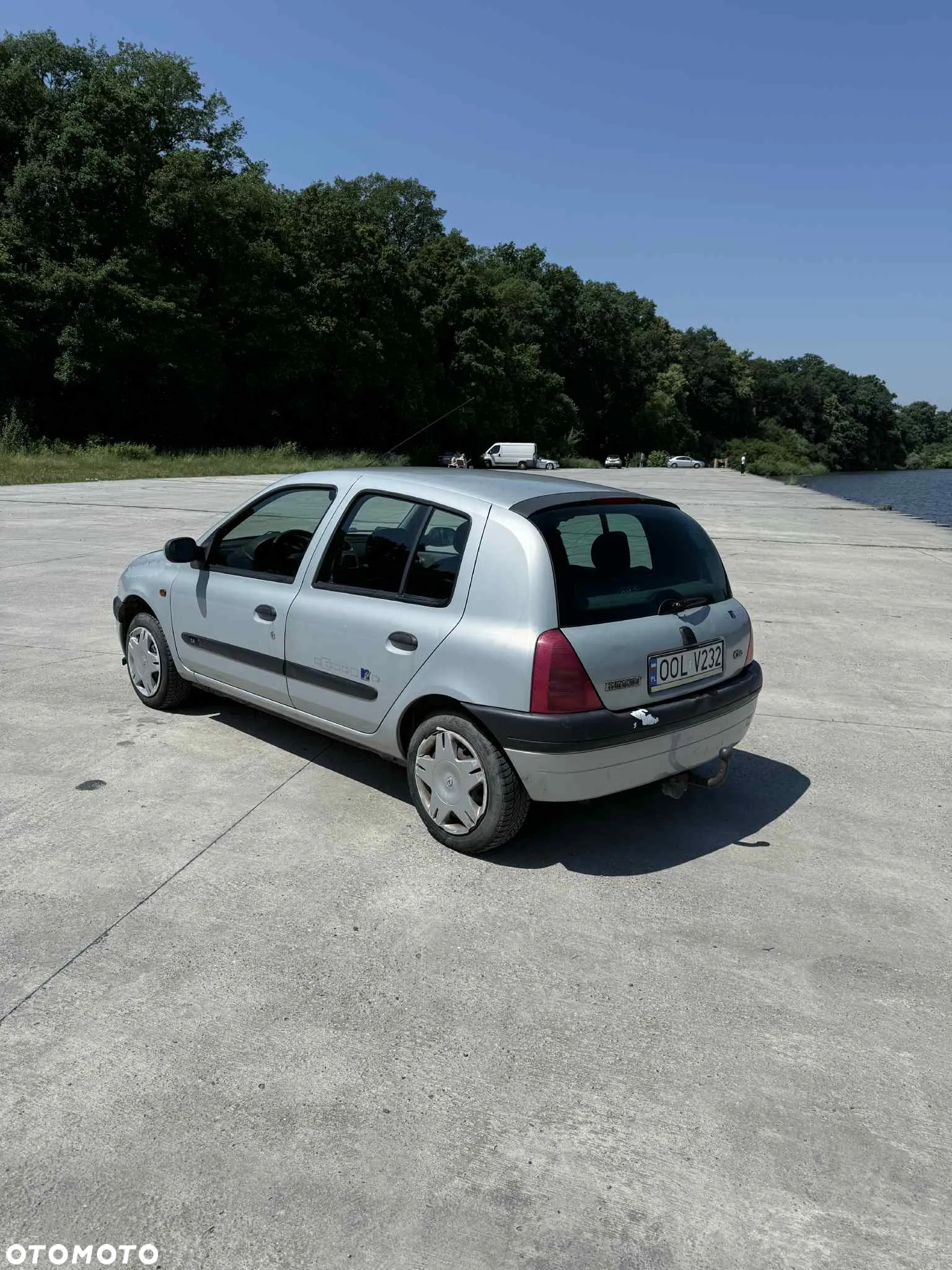 Renault Clio - 6