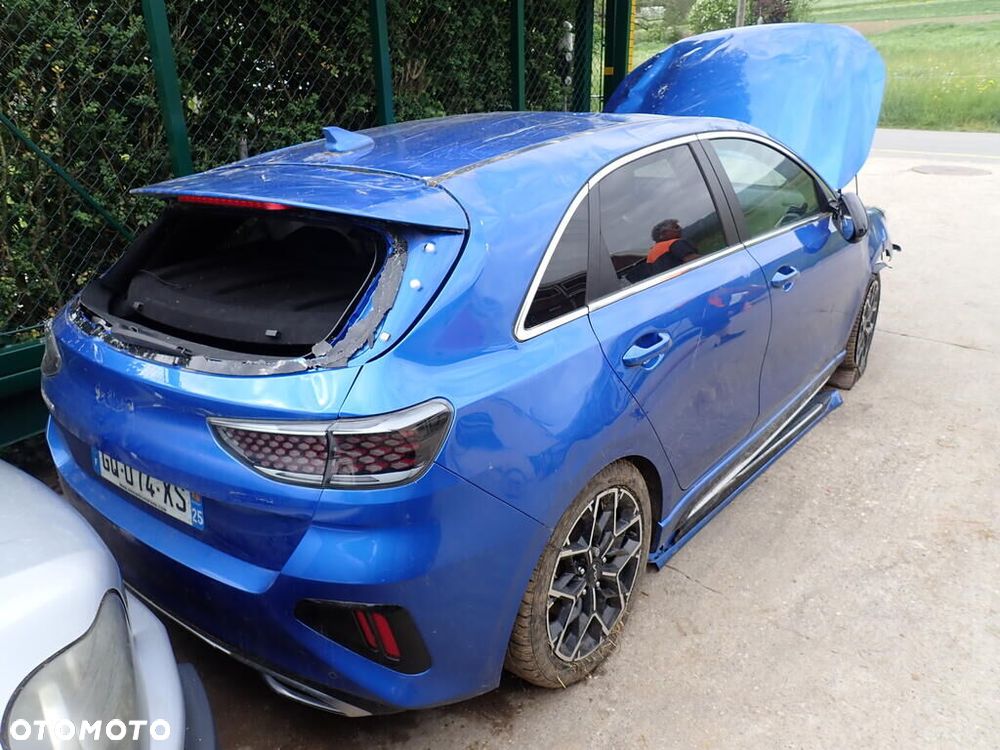 Kia Ceed 1.5 T-GDI GT-Line DCT - 6