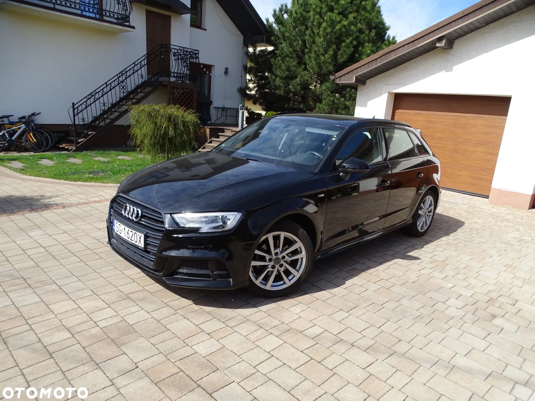 Audi A3 35 TFSI S tronic - 1