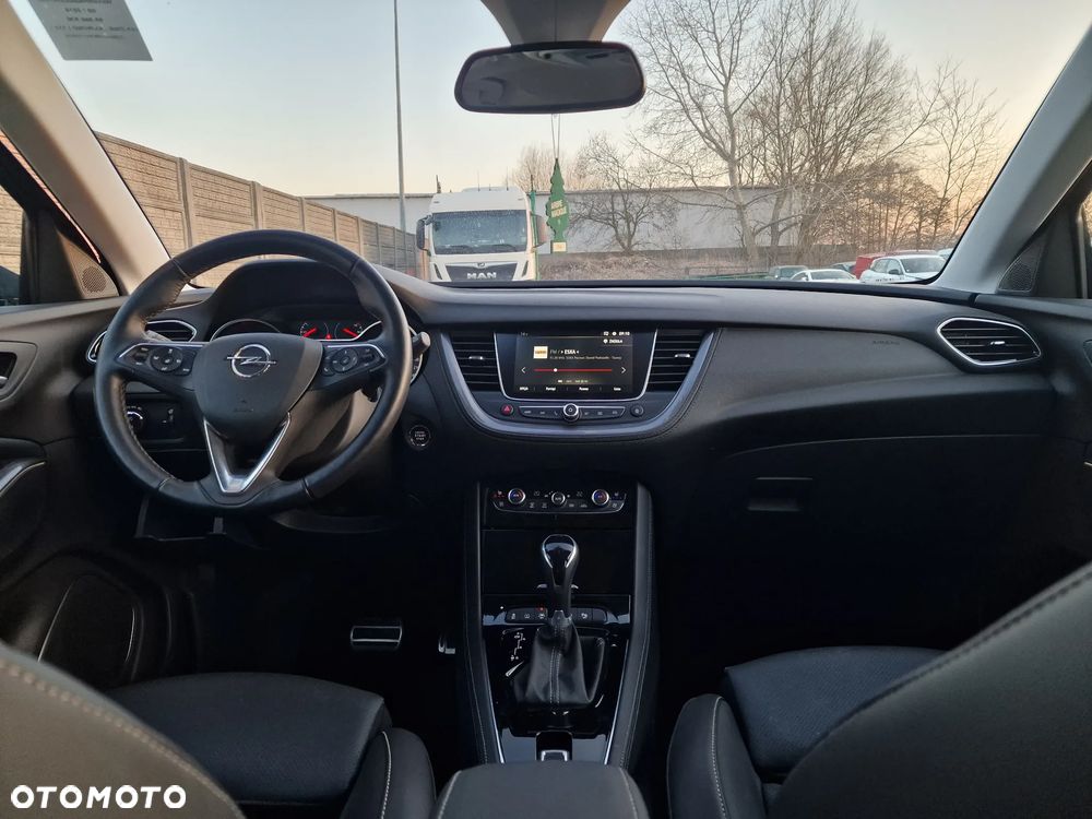 Opel Grandland X 1.2 Start/Stop Automatik INNOVATION - 13