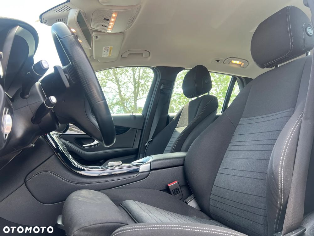Mercedes-Benz GLC 250 4Matic 9G-TRONIC - 15