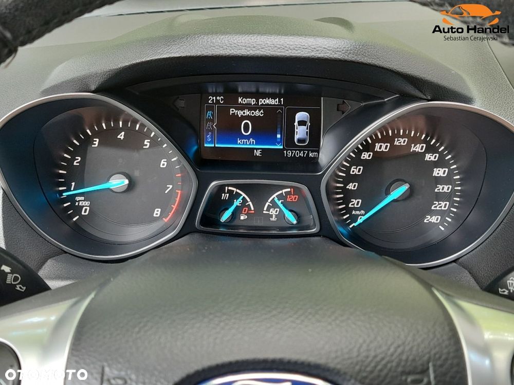 Ford Kuga 1.5 EcoBoost 2x4 Titanium - 19