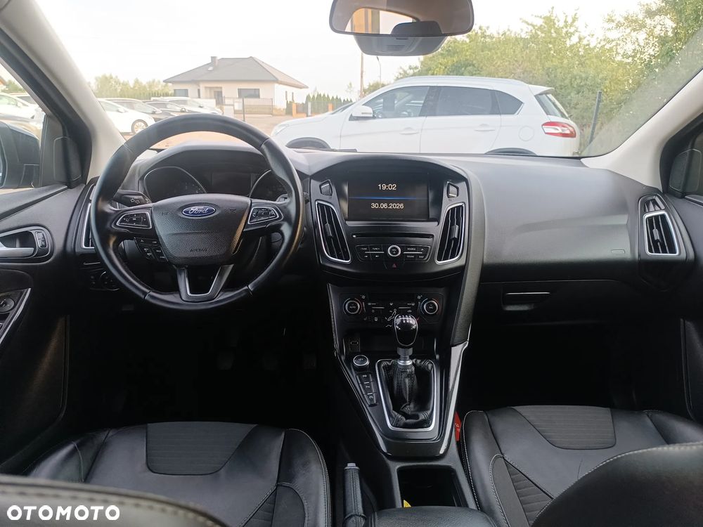 Ford Focus 1.6 TDCi DPF Start-Stopp-System Titanium - 27