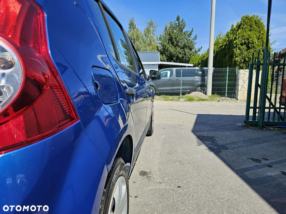 Dacia Sandero 1.2 16V 75 Ambiance - 6