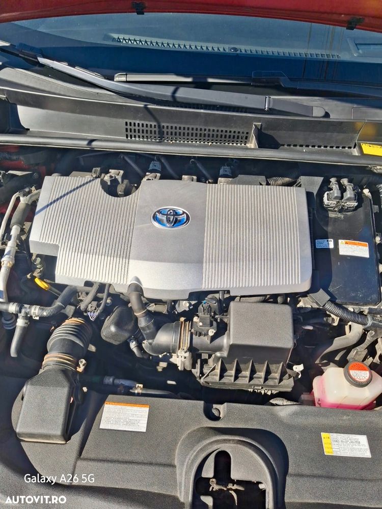 Toyota Prius (Hybrid) Luna - 5
