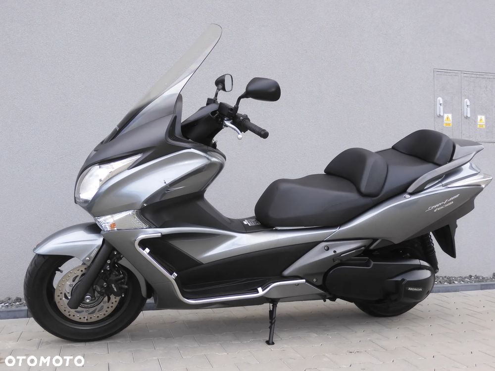 Honda SW-T400 - 28